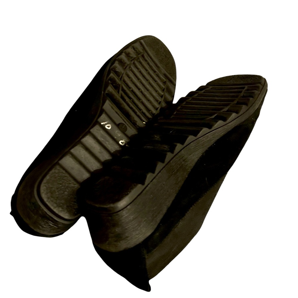 Laura Ashley size 9 black suede wedges in great pre- owned condition. - Picture 5 of 5